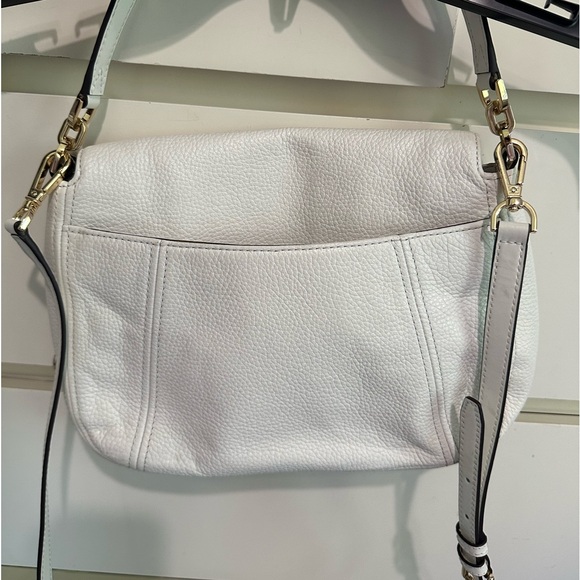 MICHAEL KORS Bedford Medium Pebbled Leather Convertible Flap Shoulder Bag - Picture 2 of 10